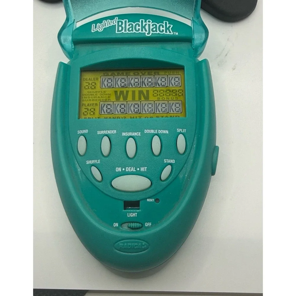 Vintage Radica Lighted Poker Handheld Electronic Game 2003 Green Tested Working‎